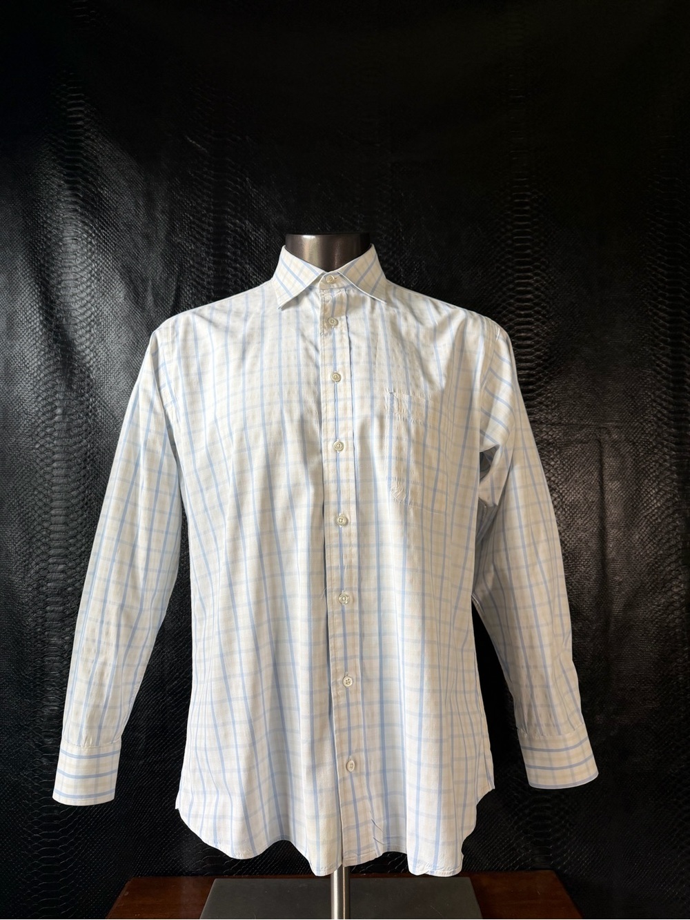 Burberry London Men's Dress Shirt Size
16.5 R Blue Tan Windowpane Plaid
Check
